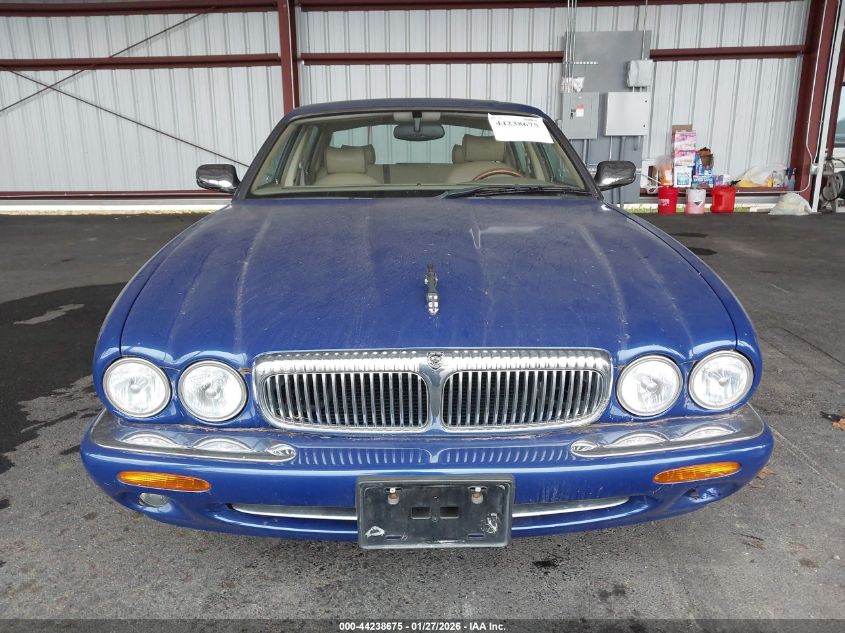 1999 Jaguar Xj8 Vanden Plas VIN: SAJKD604XXC866110 Lot: 44238675