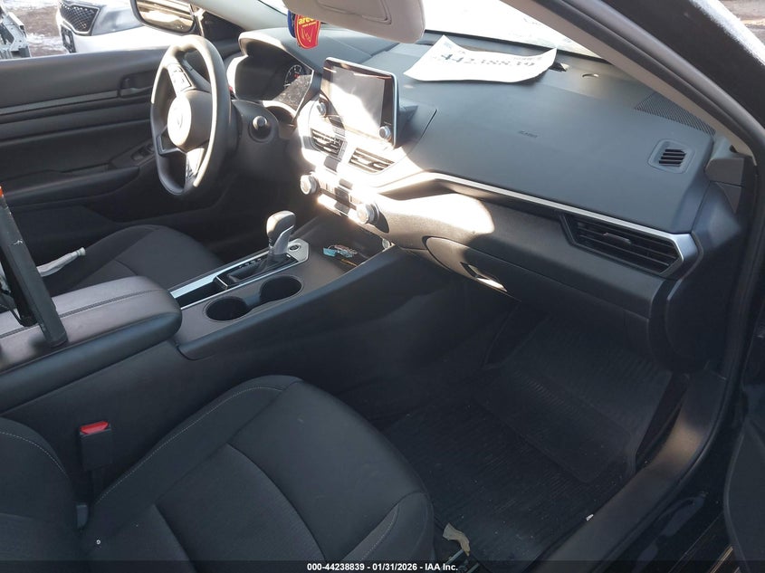 2025 Nissan Altima S Fwd