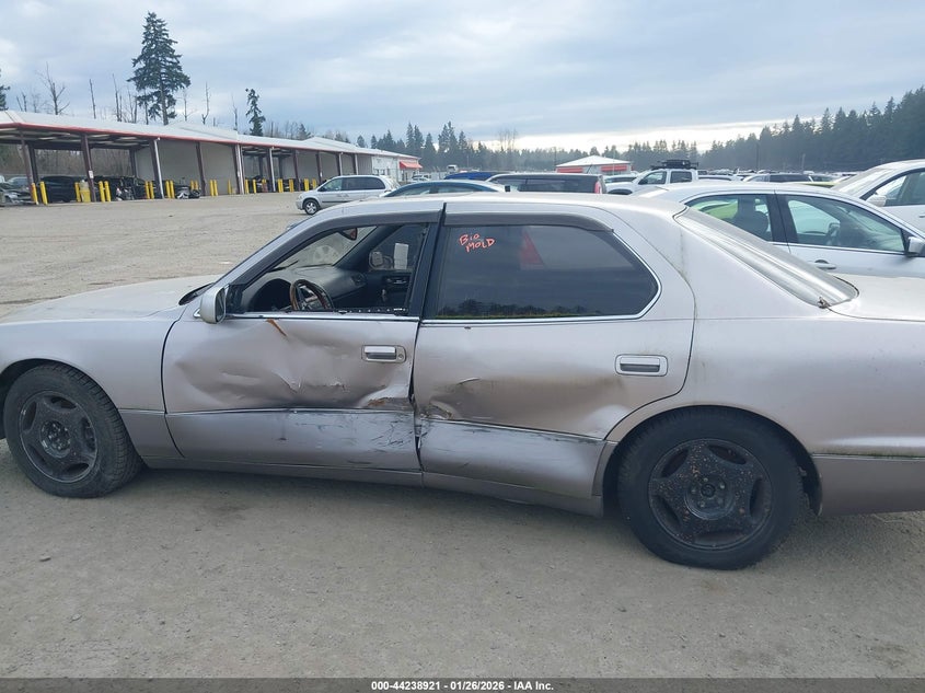 1998 Lexus Ls 400 VIN: JT8BH28F1W0106423 Lot: 44238921