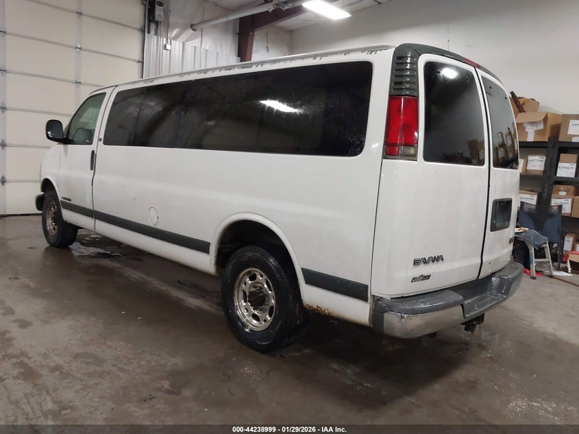 2002 GMC Savana Standard