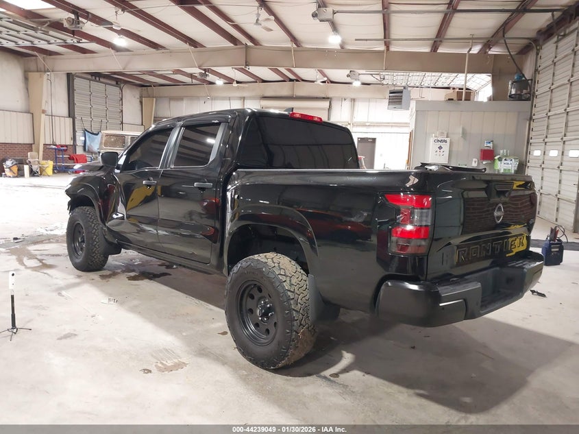 2022 Nissan Frontier S 4X4