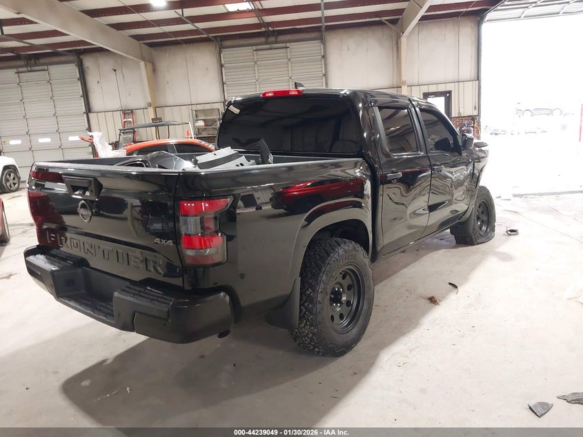 2022 Nissan Frontier S 4X4