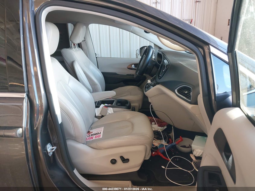 2017 CHRYSLER PACIFICA VAN 3.6L V-6 DOHC, VVT, 287HP
