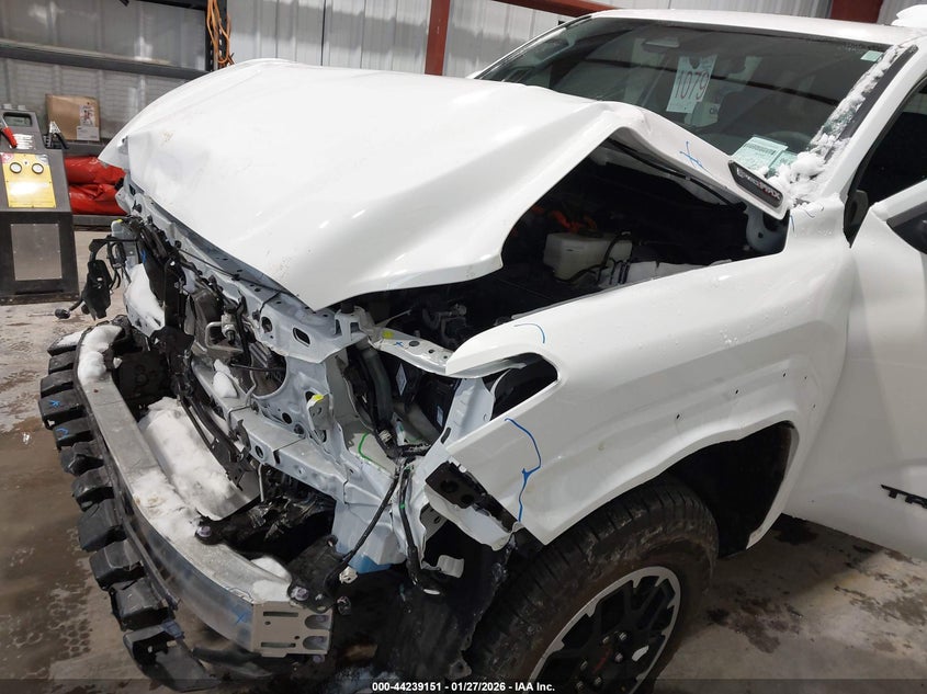 VIN 3TYLC5LN1ST028824 2025 TOYOTA TACOMA HYBRID TRD OFF ROAD