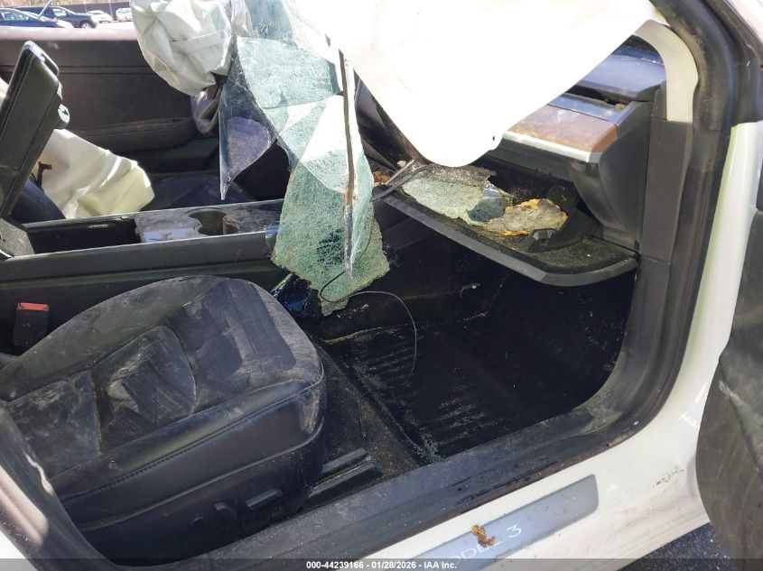 2018 Tesla Model 3 Long Range/Mid Range