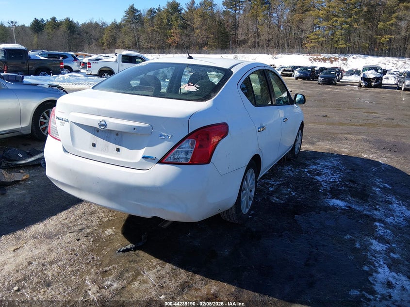 2012 Nissan Versa 1.6 Sv