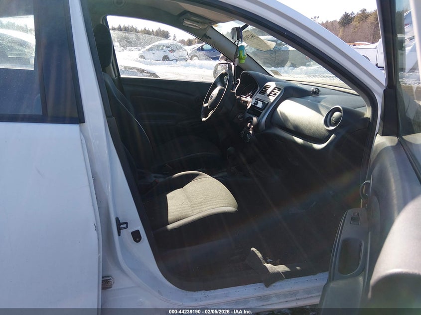 2012 Nissan Versa 1.6 Sv