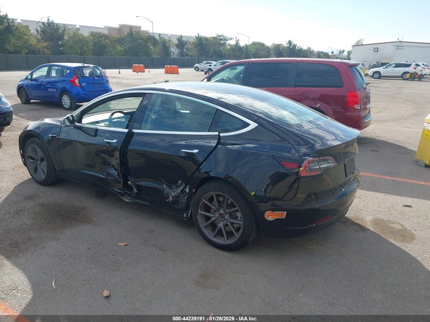 2020 Tesla Model 3 Standard Range Plus Rear-Wheel Drive/Standard Range Rear-Wheel Drive