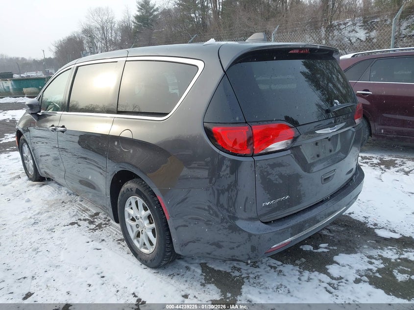 2020 Chrysler Pacifica Touring