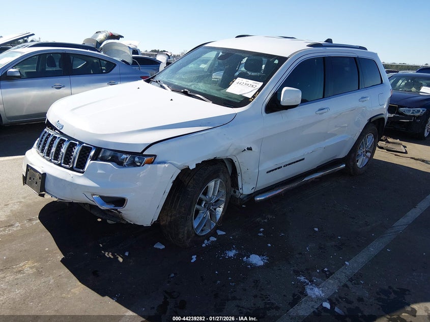2018 Jeep Grand Cherokee Laredo E 4X4