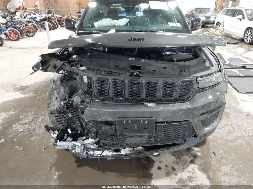 2024 Jeep Grand Cherokee Altitude X 4X4 VIN: 1C4RJHAG9RC716132 Lot: 44239296