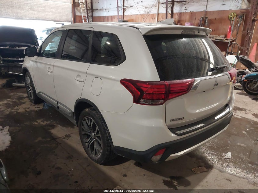 2017 Mitsubishi Outlander Se