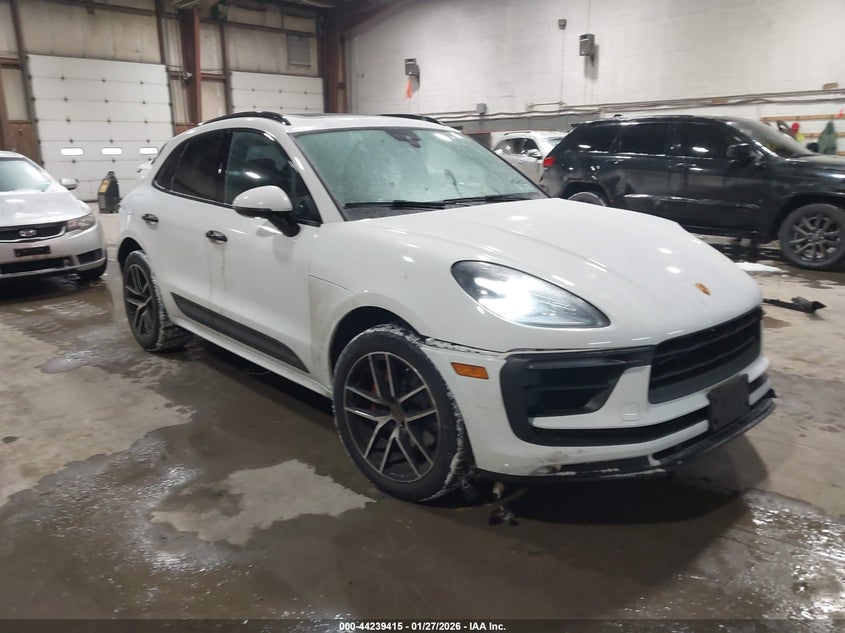 2022 Porsche Macan S