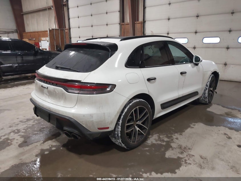 2022 Porsche Macan S