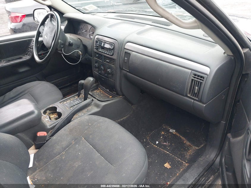 2002 Jeep Grand Cherokee Laredo