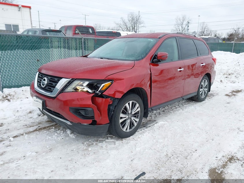 2017 Nissan Pathfinder S