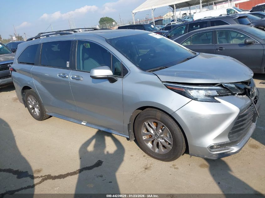 2023 Toyota Sienna