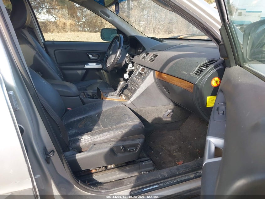 2005 Volvo Xc90 2.5T Awd