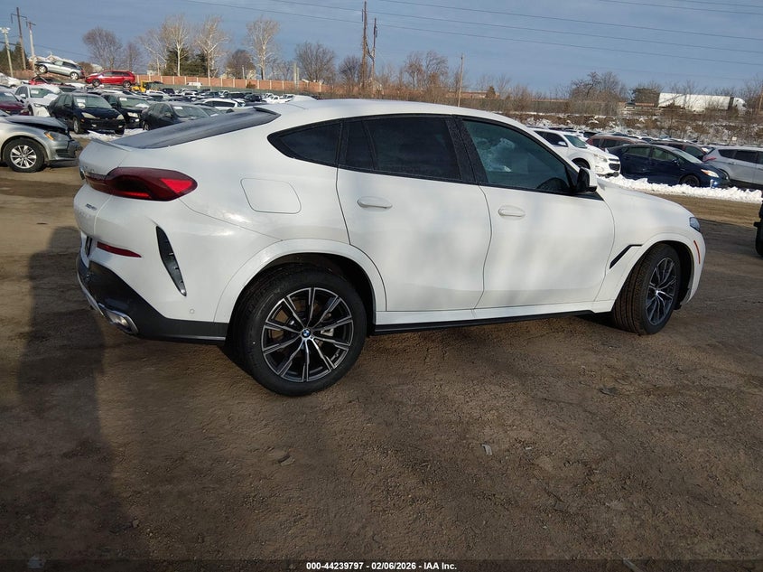 VIN: 5UX33EX09T9161226 2026 BMW X6 XDRIVE40I
