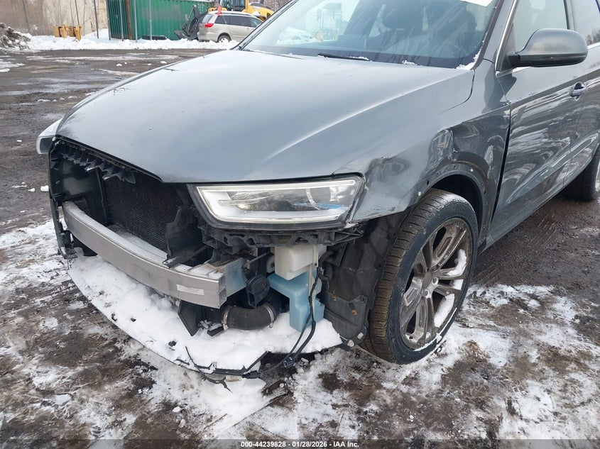 2015 Audi Q3 Premium Plus VIN: WA1EFCFS8FR005511 Lot: 44239828