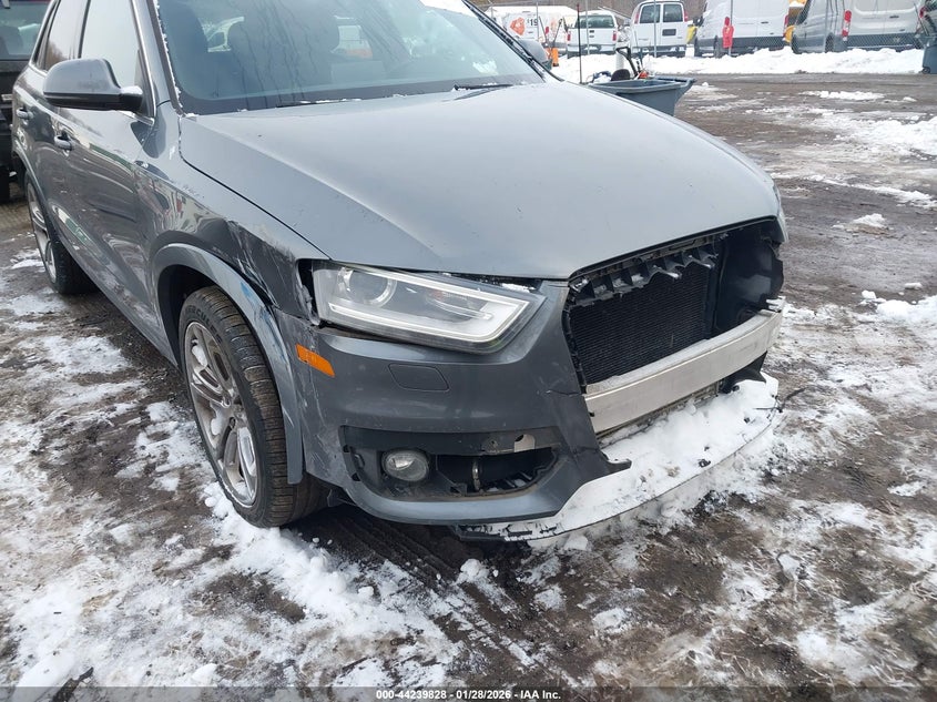 2015 Audi Q3 Premium Plus VIN: WA1EFCFS8FR005511 Lot: 44239828