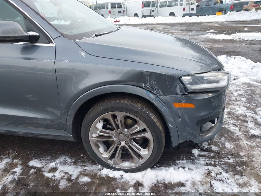 2015 Audi Q3 Premium Plus VIN: WA1EFCFS8FR005511 Lot: 44239828