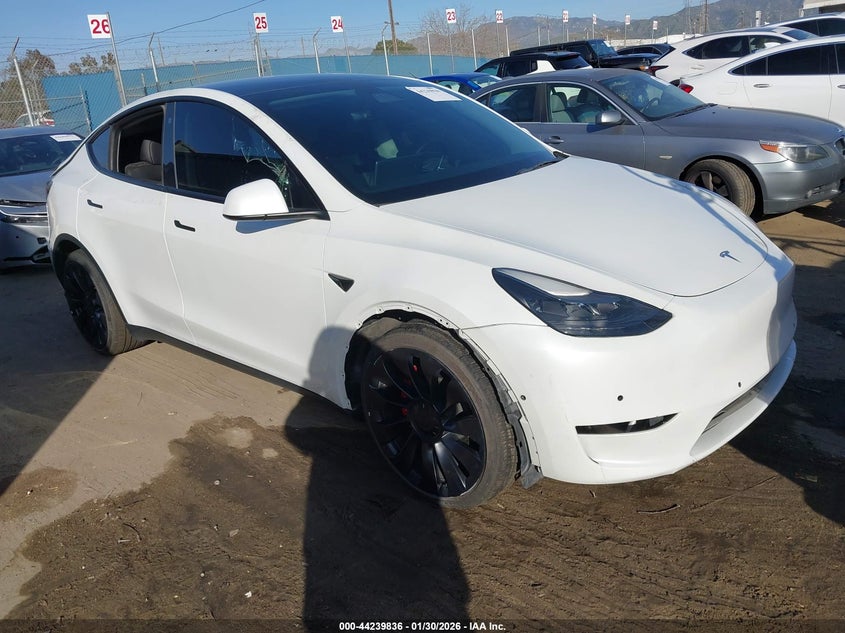 2022 Tesla Model Y Performance Dual Motor All-Wheel Drive