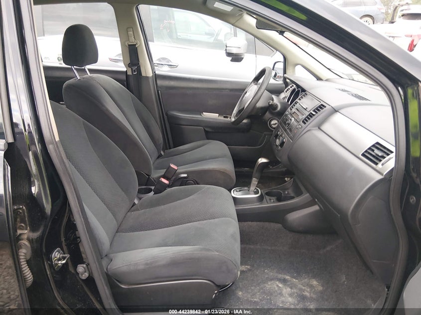 2012 Nissan Versa 1.8 S
