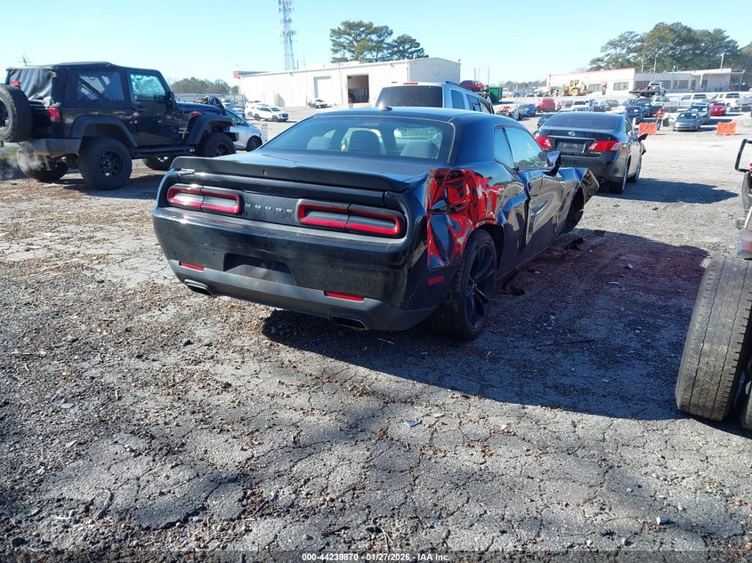 2018 Dodge Challenger Sxt