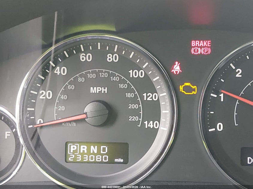 2008 Jeep Commander Sport VIN: 1J8HH48K08C158527 Lot: 44239891