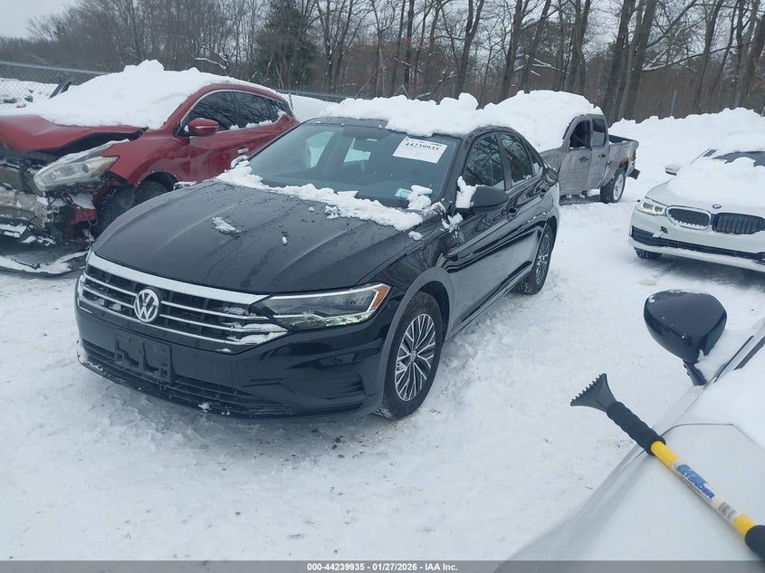 2019 VOLKSWAGEN JETTA auction photo 2