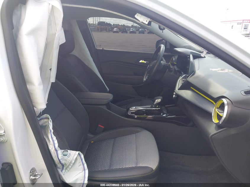 2025 Chevrolet Trax Fwd Lt