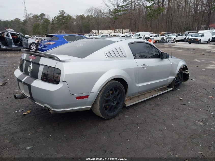 2007 Ford Mustang V6 Deluxe/V6 Premium