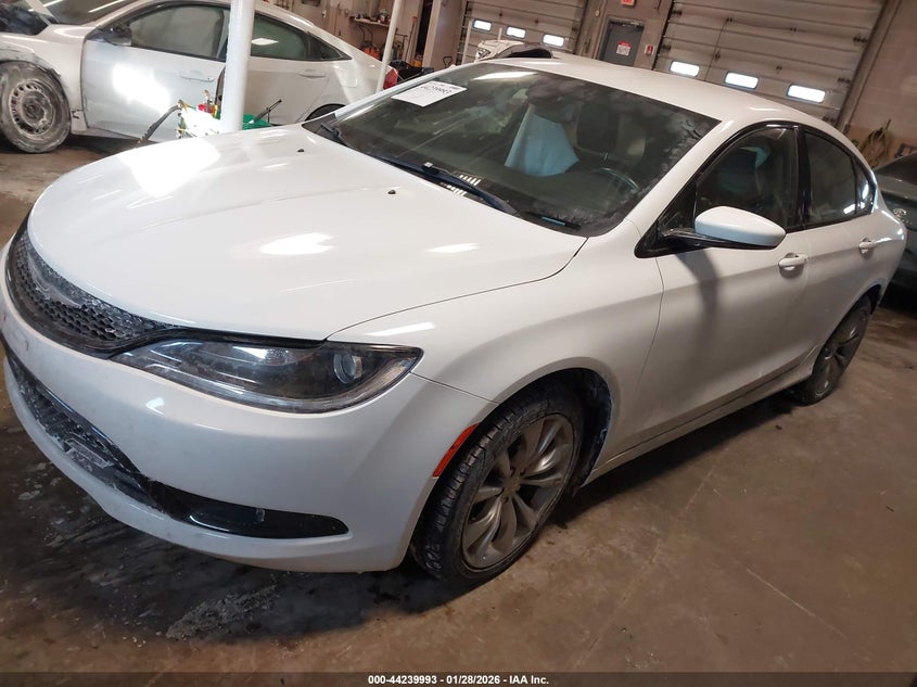 2016 Chrysler 200 S