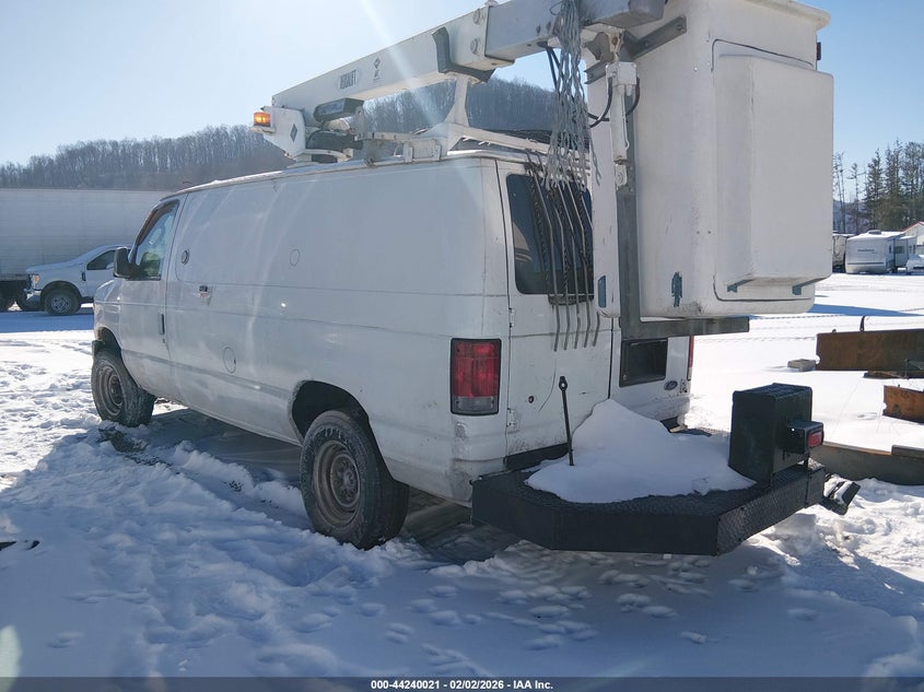 2011 Ford E-350 Super Duty Commercial