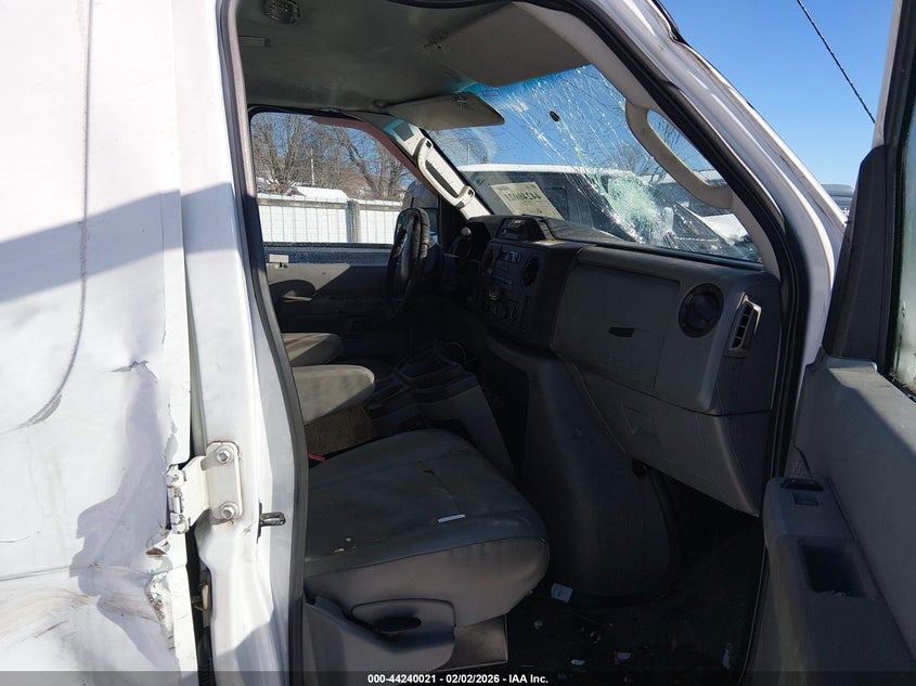 2011 Ford E-350 Super Duty Commercial