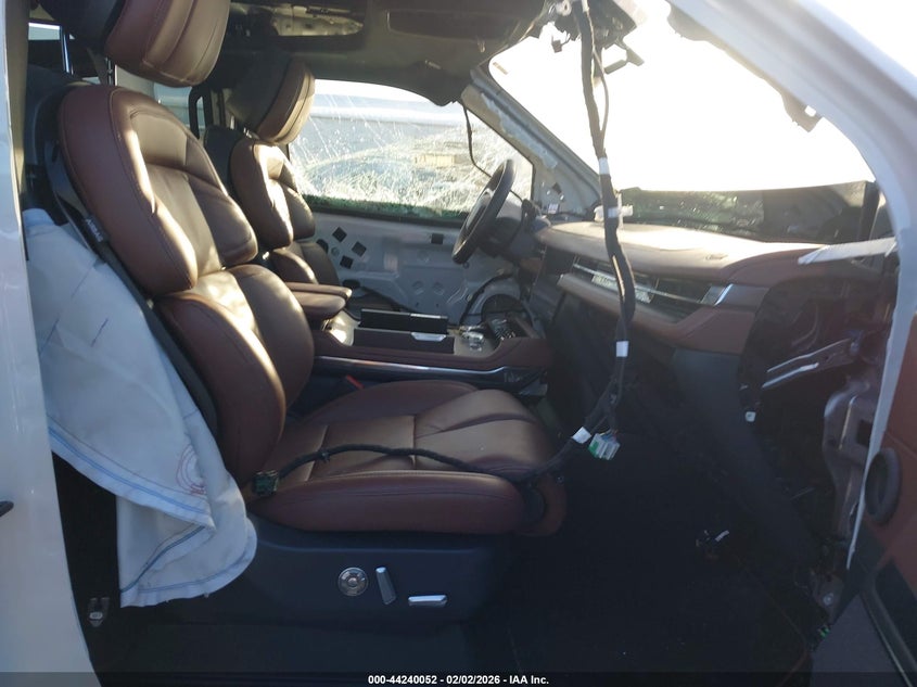 2025 Lincoln Navigator Reserve