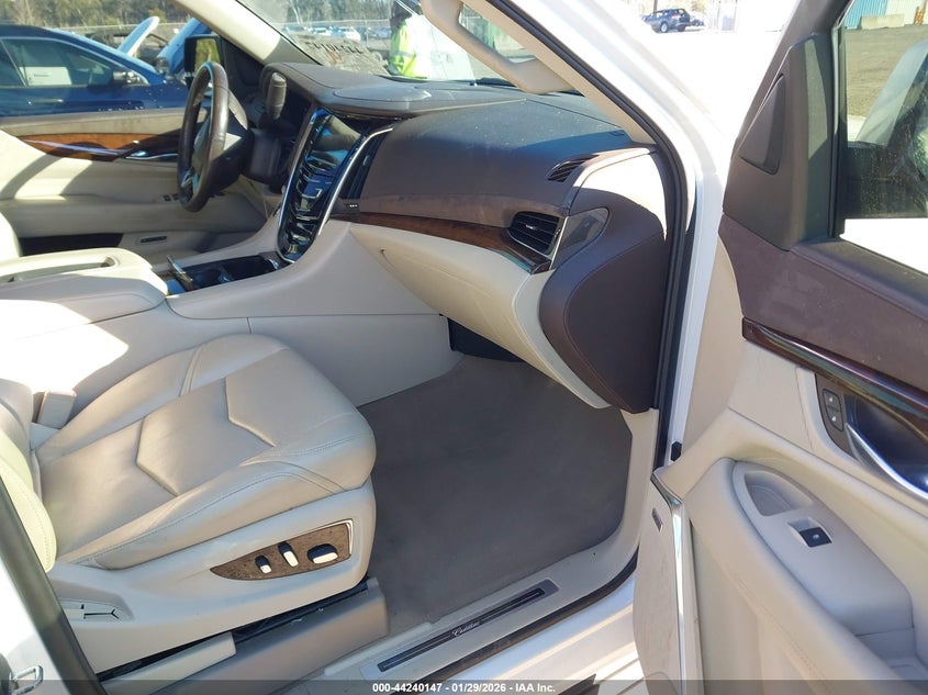 2016 Cadillac Escalade Esv Premium Collection