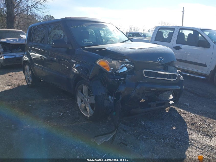 2010 Kia Soul +
