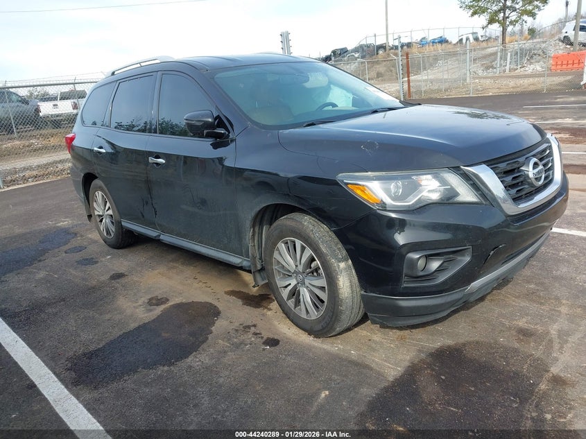 2017 Nissan Pathfinder Sl