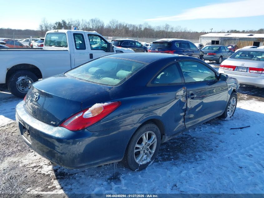 2004 Toyota Camry Solara Se