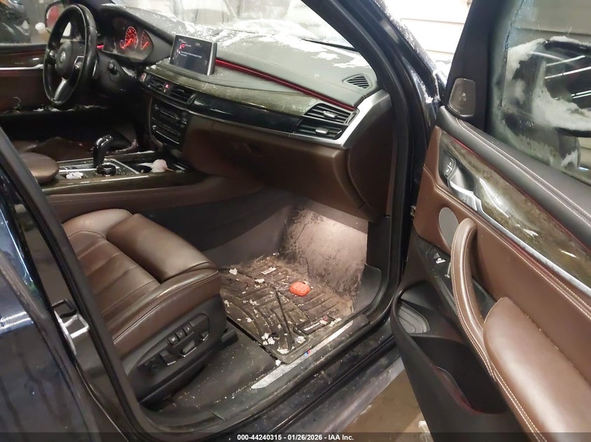 2016 BMW X5 xDrive50I