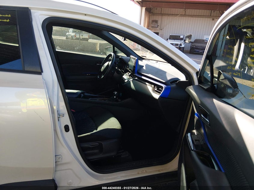 2021 Toyota C-Hr Xle