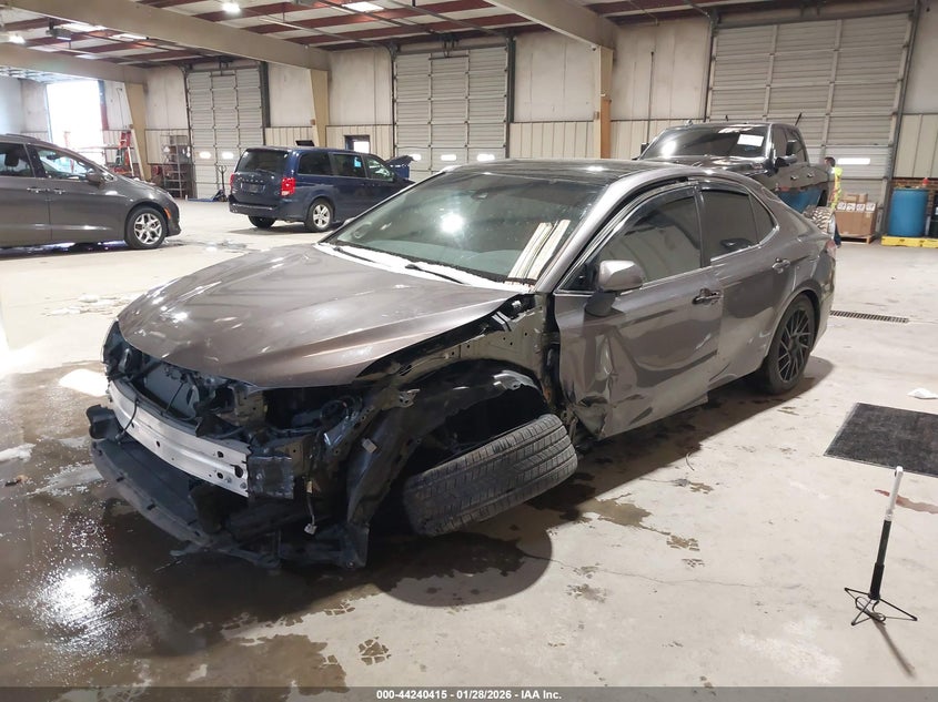 2020 Toyota Camry Xse