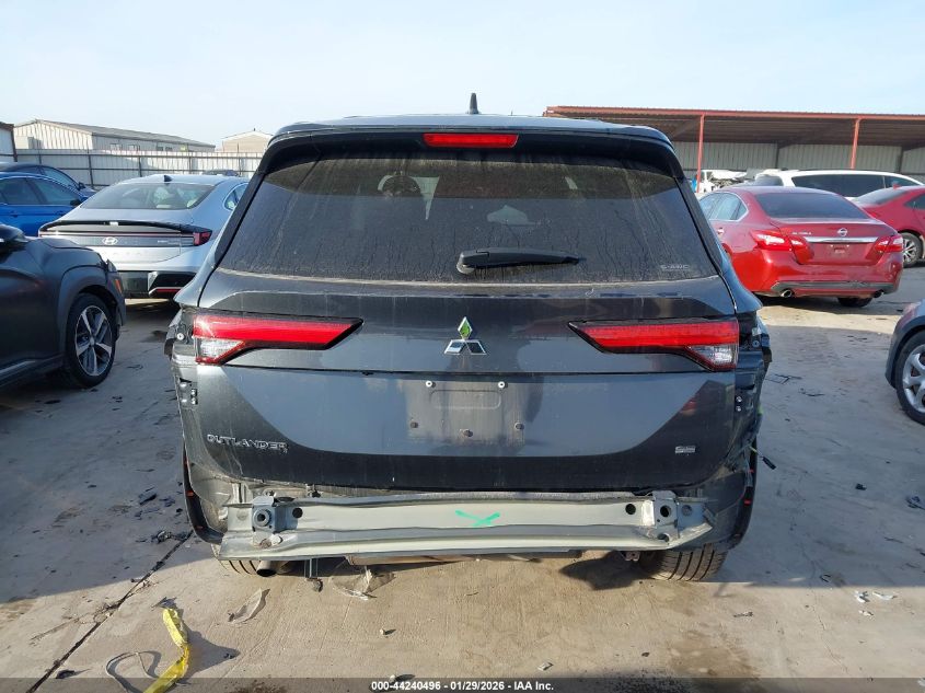 2024 Mitsubishi Outlander Se 2.5 S-Awc/Se Black Edition S-Awc/Se Black Edition W/Pano Roof S-Awc/Se Ralliart S-Awc VIN: JA4J4VA82RZ067972 Lot: 44240496