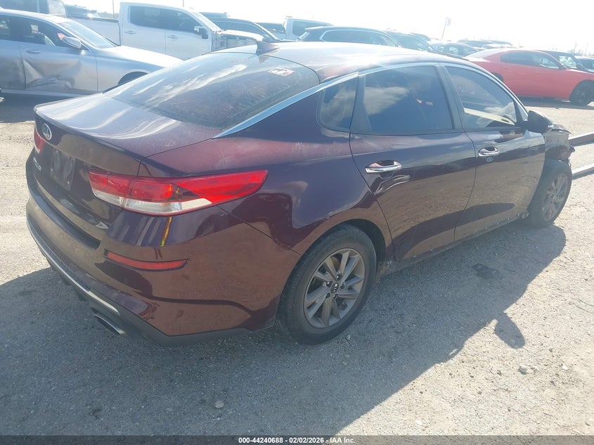 Vin: 5xxgt4l38lg387371, lot: 44736842, kia optima lx 20204