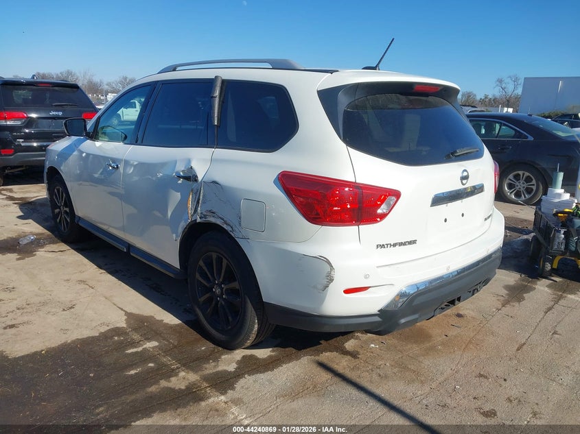 2017 Nissan Pathfinder Sl