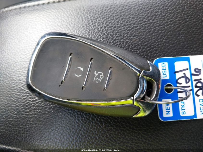 2016 Chevrolet Cruze Lt Auto VIN: 1G1BE5SM4G7277803 Lot: 44240880