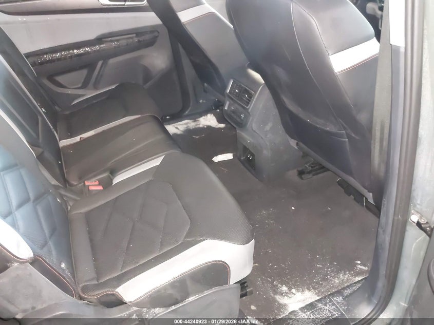 2025 Volkswagen Atlas 2.0T Peak Edition VIN: 1V2CR2CAXSC501058 Lot: 44240923