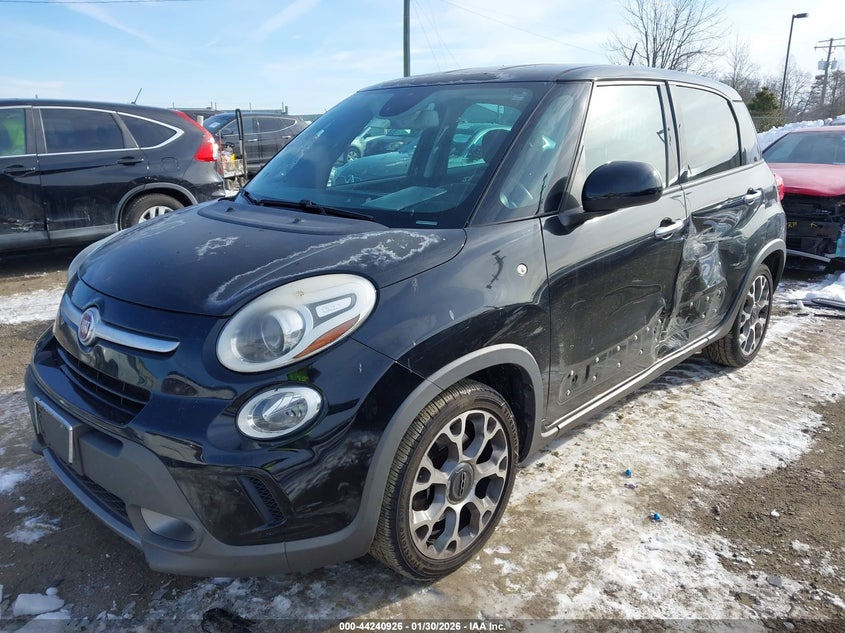 2014 Fiat 500L Trekking